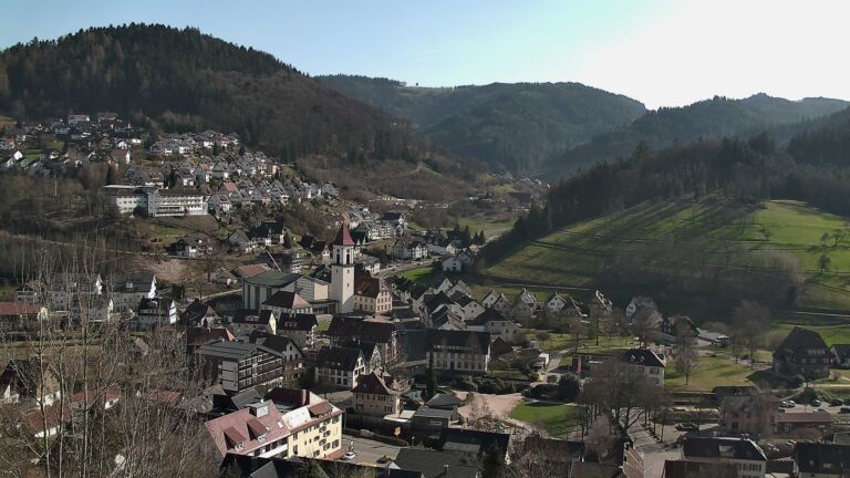 Dieses Bild zeigt eine Webcam-Aufnahme von Ottenhöfen, aufgenommen am Mittwoch, den 04.03.2026 um 14:50 Uhr