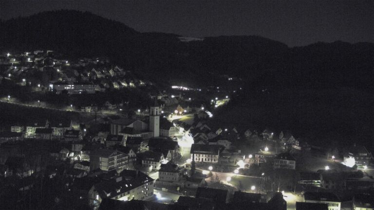 Dieses Bild zeigt eine Webcam-Aufnahme von Ottenhöfen, aufgenommen am Samstag, den 28.03.2026 um 01:30 Uhr