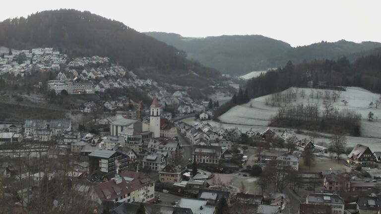 Dieses Bild zeigt eine Webcam-Aufnahme von Ottenhöfen, aufgenommen am Montag, den 29.12.2025 um 08:00 Uhr