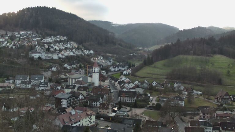 Dieses Bild zeigt eine Webcam-Aufnahme von Ottenhöfen, aufgenommen am Donnerstag, den 25.12.2025 um 09:50 Uhr