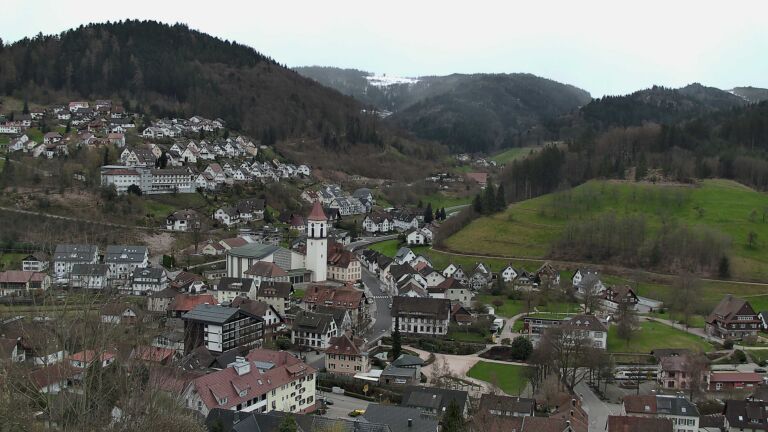 Dieses Bild zeigt eine Webcam-Aufnahme von Ottenhöfen, aufgenommen am Samstag, den 28.03.2026 um 11:10 Uhr