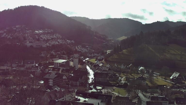 Dieses Bild zeigt eine Webcam-Aufnahme von Ottenhöfen, aufgenommen am Samstag, den 07.02.2026 um 11:00 Uhr