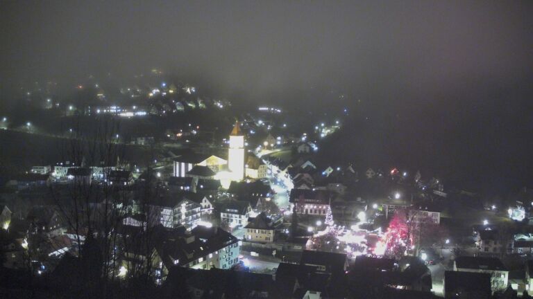 Dieses Bild zeigt eine Webcam-Aufnahme von Ottenhöfen, aufgenommen am Samstag, den 13.12.2025 um 18:50 Uhr