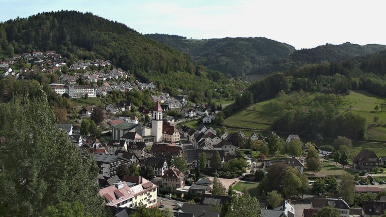 Dieses Bild zeigt eine Webcam-Aufnahme von Ottenhöfen, aufgenommen am Montag, den 21.09.2026 um 15:40 Uhr