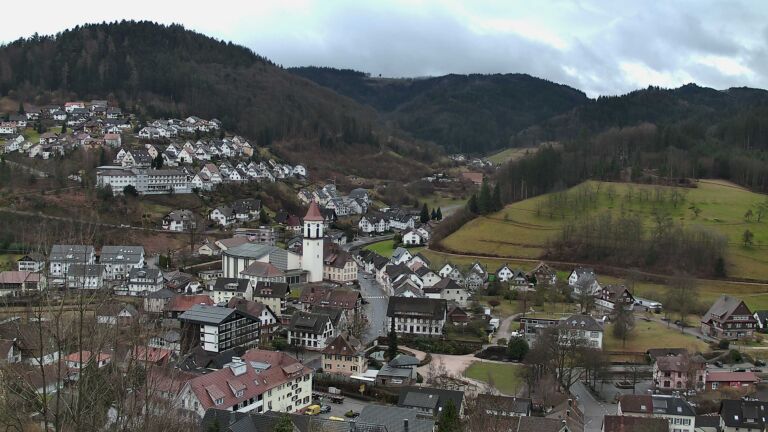 Dieses Bild zeigt eine Webcam-Aufnahme von Ottenhöfen, aufgenommen am Dienstag, den 10.02.2026 um 14:30 Uhr