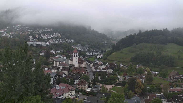 Dieses Bild zeigt eine Webcam-Aufnahme von Ottenhöfen, aufgenommen am Mittwoch, den 14.10.2026 um 09:30 Uhr