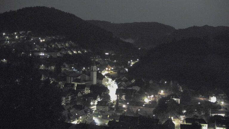 Dieses Bild zeigt eine Webcam-Aufnahme von Ottenhöfen, aufgenommen am Freitag, den 28.08.2026 um 02:30 Uhr