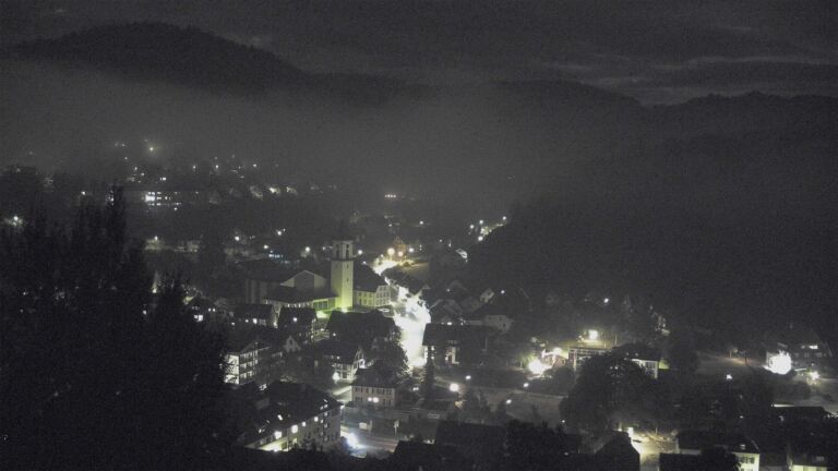 Dieses Bild zeigt eine Webcam-Aufnahme von Ottenhöfen, aufgenommen am Dienstag, den 25.08.2026 um 22:00 Uhr