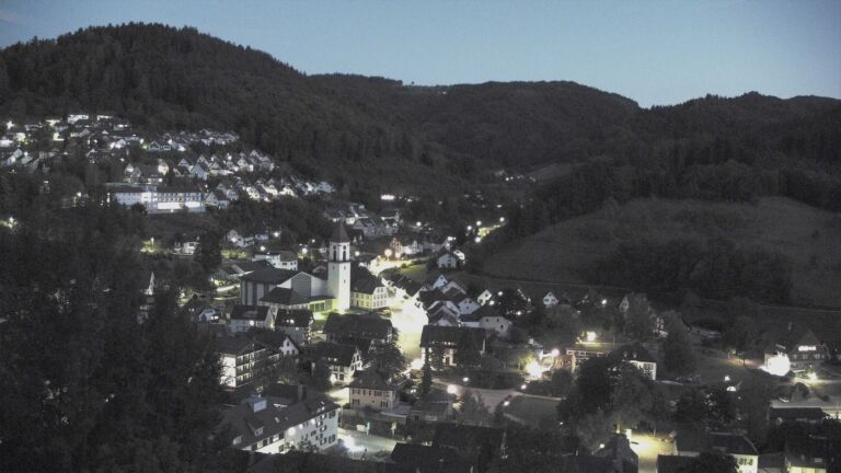 Dieses Bild zeigt eine Webcam-Aufnahme von Ottenhöfen, aufgenommen am Dienstag, den 15.09.2026 um 20:20 Uhr