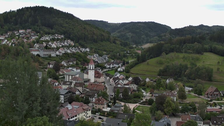 Dieses Bild zeigt eine Webcam-Aufnahme von Ottenhöfen, aufgenommen am Freitag, den 18.09.2026 um 11:40 Uhr