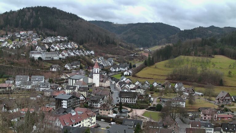 Dieses Bild zeigt eine Webcam-Aufnahme von Ottenhöfen, aufgenommen am Dienstag, den 10.02.2026 um 09:40 Uhr