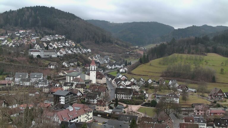 Dieses Bild zeigt eine Webcam-Aufnahme von Ottenhöfen, aufgenommen am Dienstag, den 03.02.2026 um 14:30 Uhr