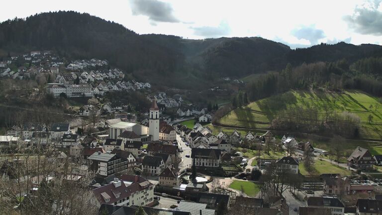 Dieses Bild zeigt eine Webcam-Aufnahme von Ottenhöfen, aufgenommen am Sonntag, den 01.03.2026 um 11:30 Uhr