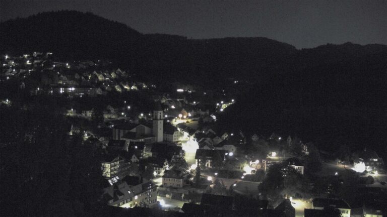 Dieses Bild zeigt eine Webcam-Aufnahme von Ottenhöfen, aufgenommen am Dienstag, den 22.09.2026 um 23:30 Uhr