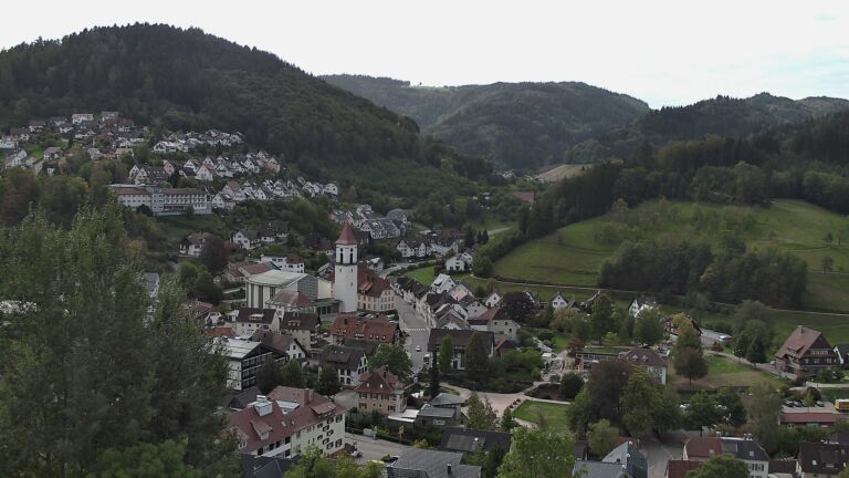 Dieses Bild zeigt eine Webcam-Aufnahme von Ottenhöfen, aufgenommen am Montag, den 21.09.2026 um 11:00 Uhr