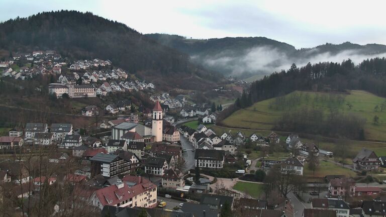 Dieses Bild zeigt eine Webcam-Aufnahme von Ottenhöfen, aufgenommen am Dienstag, den 24.02.2026 um 17:50 Uhr