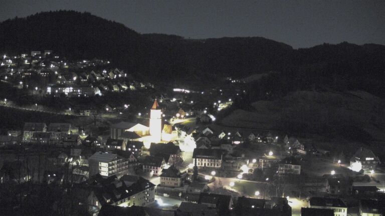 Dieses Bild zeigt eine Webcam-Aufnahme von Ottenhöfen, aufgenommen am Sonntag, den 01.03.2026 um 21:30 Uhr