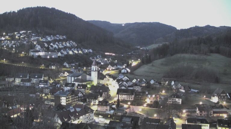 Dieses Bild zeigt eine Webcam-Aufnahme von Ottenhöfen, aufgenommen am Freitag, den 13.03.2026 um 06:10 Uhr