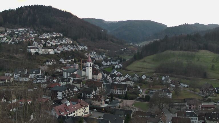 Dieses Bild zeigt eine Webcam-Aufnahme von Ottenhöfen, aufgenommen am Donnerstag, den 25.12.2025 um 16:20 Uhr