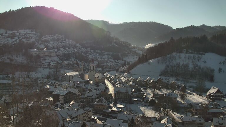 Dieses Bild zeigt eine Webcam-Aufnahme von Ottenhöfen, aufgenommen am Mittwoch, den 07.01.2026 um 10:40 Uhr