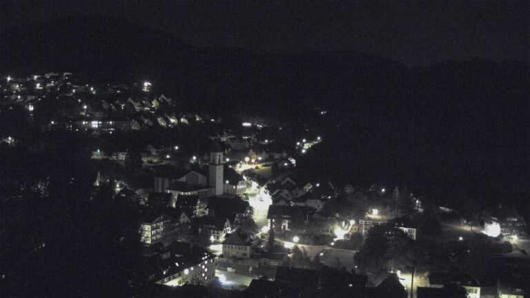 Dieses Bild zeigt eine Webcam-Aufnahme von Ottenhöfen, aufgenommen am Mittwoch, den 05.08.2026 um 23:00 Uhr