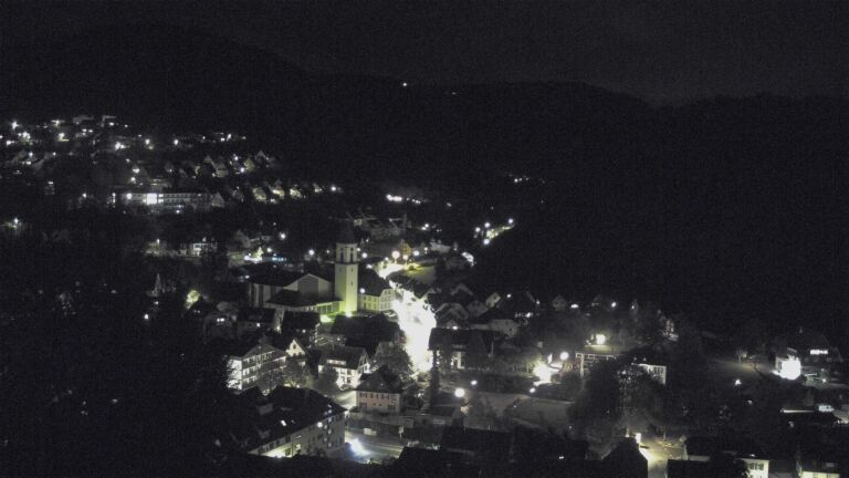 Dieses Bild zeigt eine Webcam-Aufnahme von Ottenhöfen, aufgenommen am Samstag, den 17.10.2026 um 22:30 Uhr