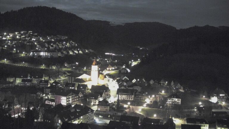 Dieses Bild zeigt eine Webcam-Aufnahme von Ottenhöfen, aufgenommen am Dienstag, den 31.03.2026 um 20:50 Uhr