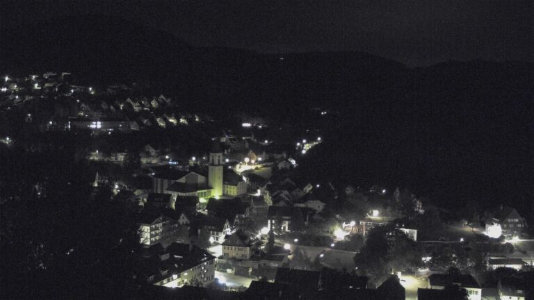 Dieses Bild zeigt eine Webcam-Aufnahme von Ottenhöfen, aufgenommen am Samstag, den 12.09.2026 um 05:40 Uhr