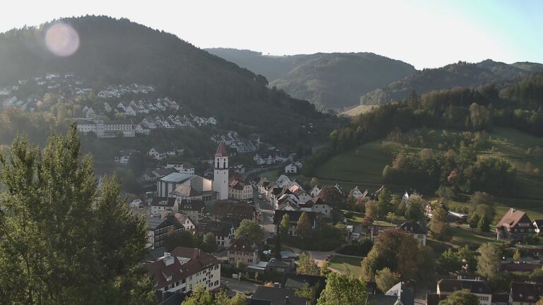 Dieses Bild zeigt eine Webcam-Aufnahme von Ottenhöfen, aufgenommen am Montag, den 05.10.2026 um 09:20 Uhr