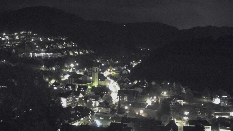 Dieses Bild zeigt eine Webcam-Aufnahme von Ottenhöfen, aufgenommen am Freitag, den 23.10.2026 um 19:50 Uhr