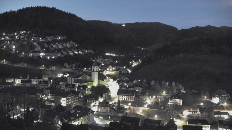 Dieses Bild zeigt eine Webcam-Aufnahme von Ottenhöfen, aufgenommen am Dienstag, den 07.04.2026 um 06:00 Uhr