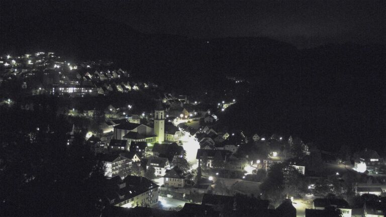 Dieses Bild zeigt eine Webcam-Aufnahme von Ottenhöfen, aufgenommen am Sonntag, den 11.10.2026 um 21:00 Uhr