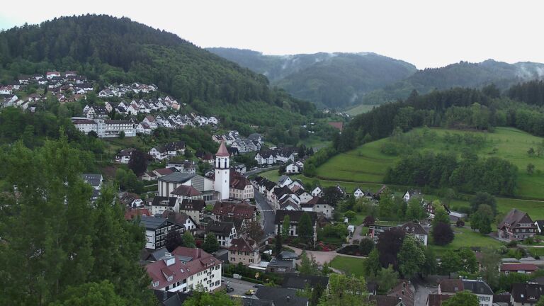 Dieses Bild zeigt eine Webcam-Aufnahme von Ottenhöfen, aufgenommen am Dienstag, den 12.05.2026 um 06:30 Uhr