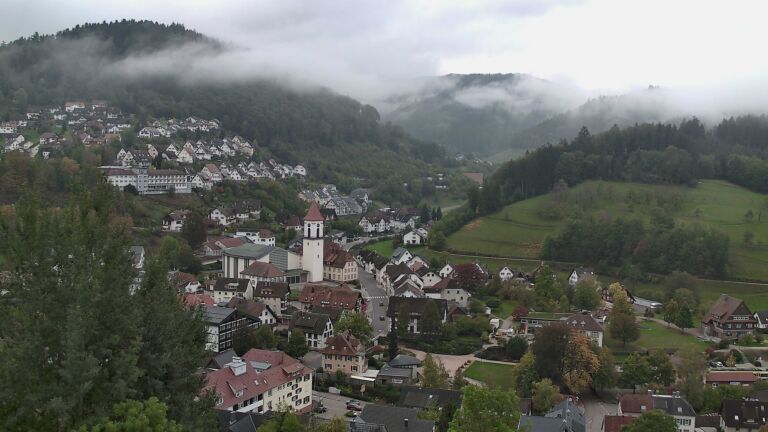 Dieses Bild zeigt eine Webcam-Aufnahme von Ottenhöfen, aufgenommen am Montag, den 19.10.2026 um 09:40 Uhr