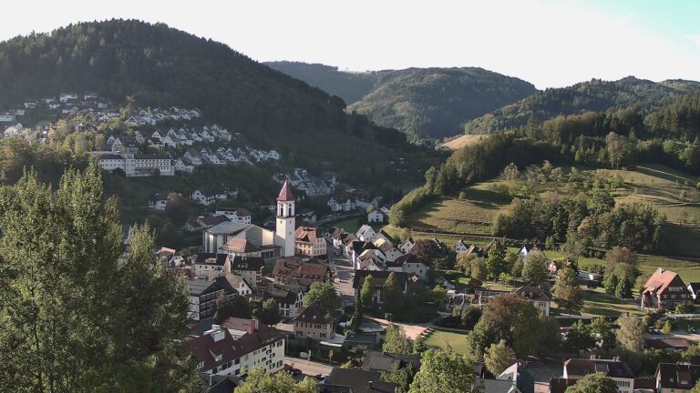 Dieses Bild zeigt eine Webcam-Aufnahme von Ottenhöfen, aufgenommen am Donnerstag, den 10.09.2026 um 08:50 Uhr
