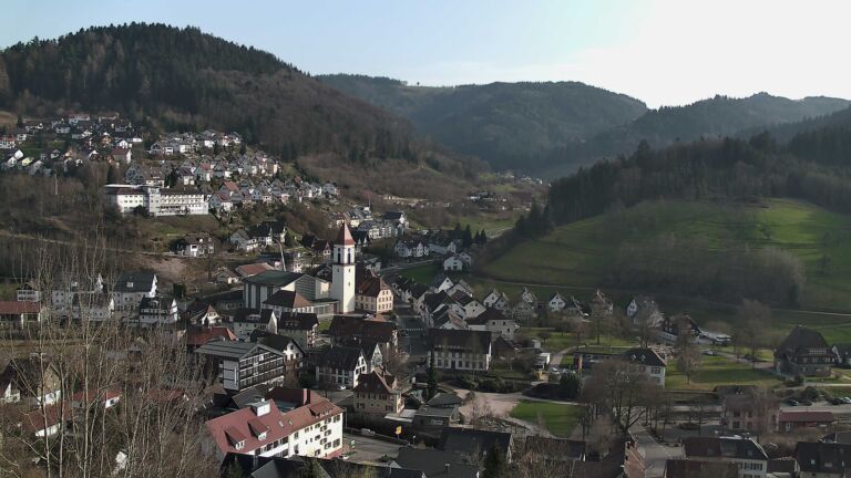 Dieses Bild zeigt eine Webcam-Aufnahme von Ottenhöfen, aufgenommen am Donnerstag, den 05.03.2026 um 16:20 Uhr