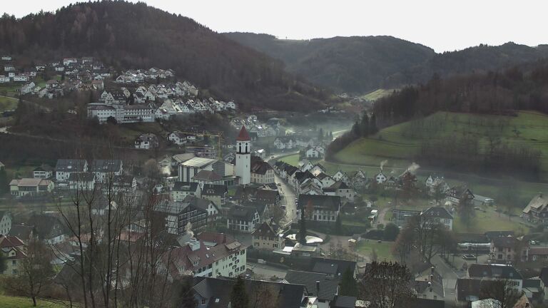 Dieses Bild zeigt eine Webcam-Aufnahme von Ottenhöfen, aufgenommen am Mittwoch, den 17.12.2025 um 10:50 Uhr