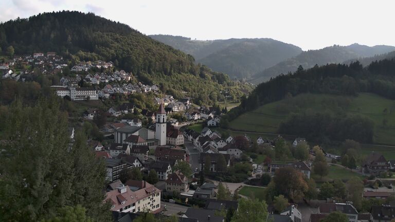 Dieses Bild zeigt eine Webcam-Aufnahme von Ottenhöfen, aufgenommen am Montag, den 19.10.2026 um 15:40 Uhr