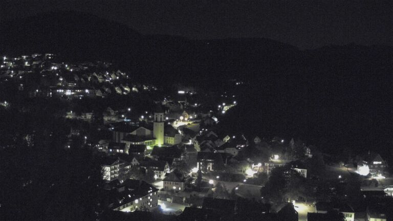 Dieses Bild zeigt eine Webcam-Aufnahme von Ottenhöfen, aufgenommen am Montag, den 14.09.2026 um 22:00 Uhr