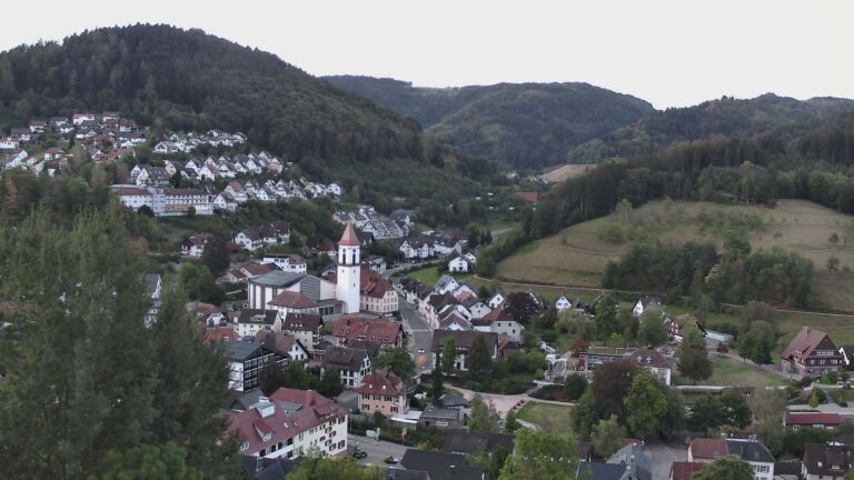Dieses Bild zeigt eine Webcam-Aufnahme von Ottenhöfen, aufgenommen am Freitag, den 04.09.2026 um 06:40 Uhr