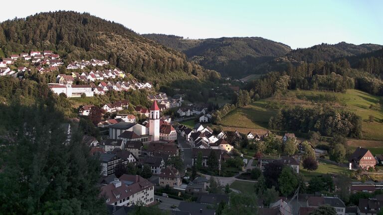 Dieses Bild zeigt eine Webcam-Aufnahme von Ottenhöfen, aufgenommen am Mittwoch, den 24.06.2026 um 20:40 Uhr