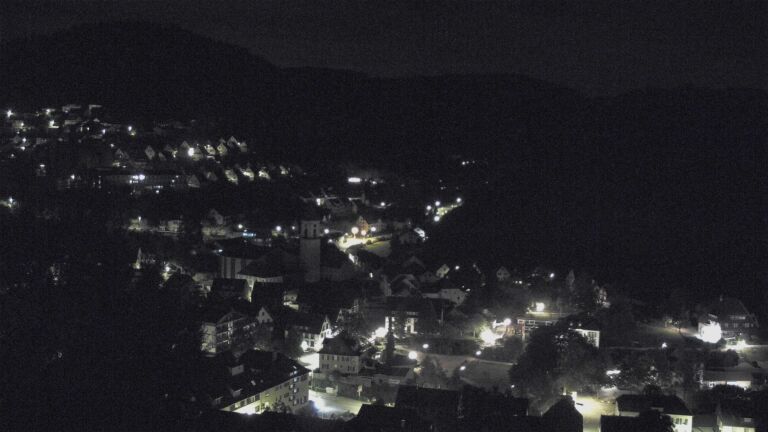 Dieses Bild zeigt eine Webcam-Aufnahme von Ottenhöfen, aufgenommen am Sonntag, den 13.09.2026 um 01:30 Uhr