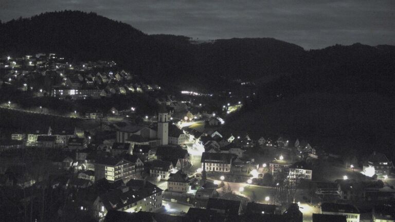 Dieses Bild zeigt eine Webcam-Aufnahme von Ottenhöfen, aufgenommen am Dienstag, den 31.03.2026 um 23:00 Uhr