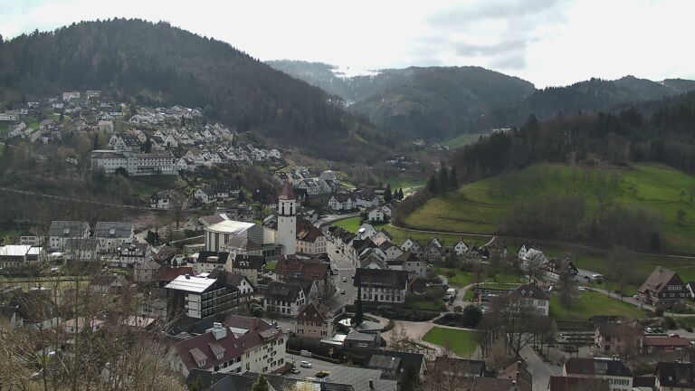 Dieses Bild zeigt eine Webcam-Aufnahme von Ottenhöfen, aufgenommen am Freitag, den 27.03.2026 um 10:40 Uhr