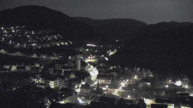 Dieses Bild zeigt eine Webcam-Aufnahme von Ottenhöfen, aufgenommen am Sonntag, den 08.03.2026 um 04:00 Uhr