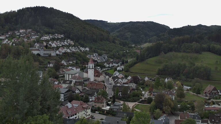 Dieses Bild zeigt eine Webcam-Aufnahme von Ottenhöfen, aufgenommen am Dienstag, den 13.10.2026 um 11:20 Uhr