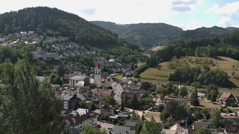 Dieses Bild zeigt eine Webcam-Aufnahme von Ottenhöfen, aufgenommen am Donnerstag, den 23.07.2026 um 11:00 Uhr