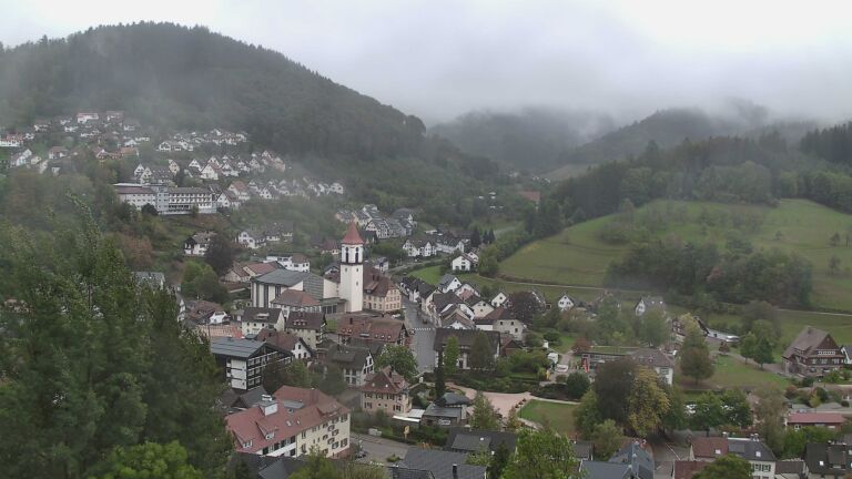 Dieses Bild zeigt eine Webcam-Aufnahme von Ottenhöfen, aufgenommen am Donnerstag, den 08.10.2026 um 14:20 Uhr