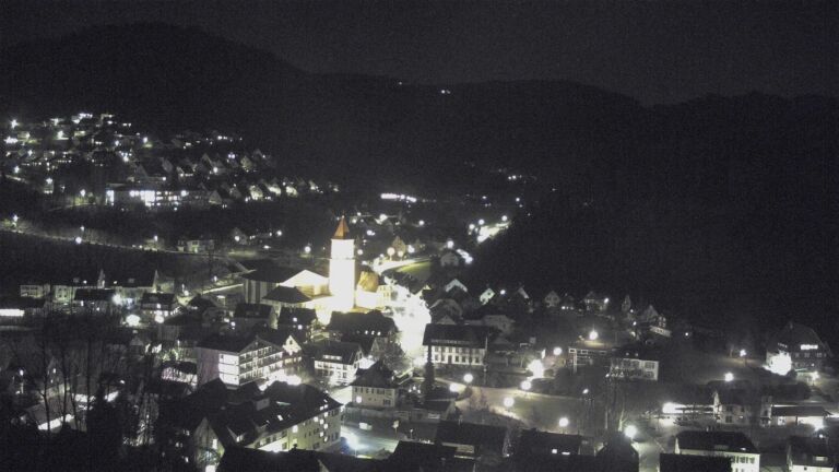 Dieses Bild zeigt eine Webcam-Aufnahme von Ottenhöfen, aufgenommen am Samstag, den 07.02.2026 um 19:00 Uhr