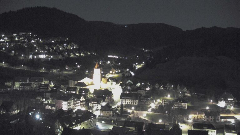 Dieses Bild zeigt eine Webcam-Aufnahme von Ottenhöfen, aufgenommen am Freitag, den 27.02.2026 um 21:00 Uhr